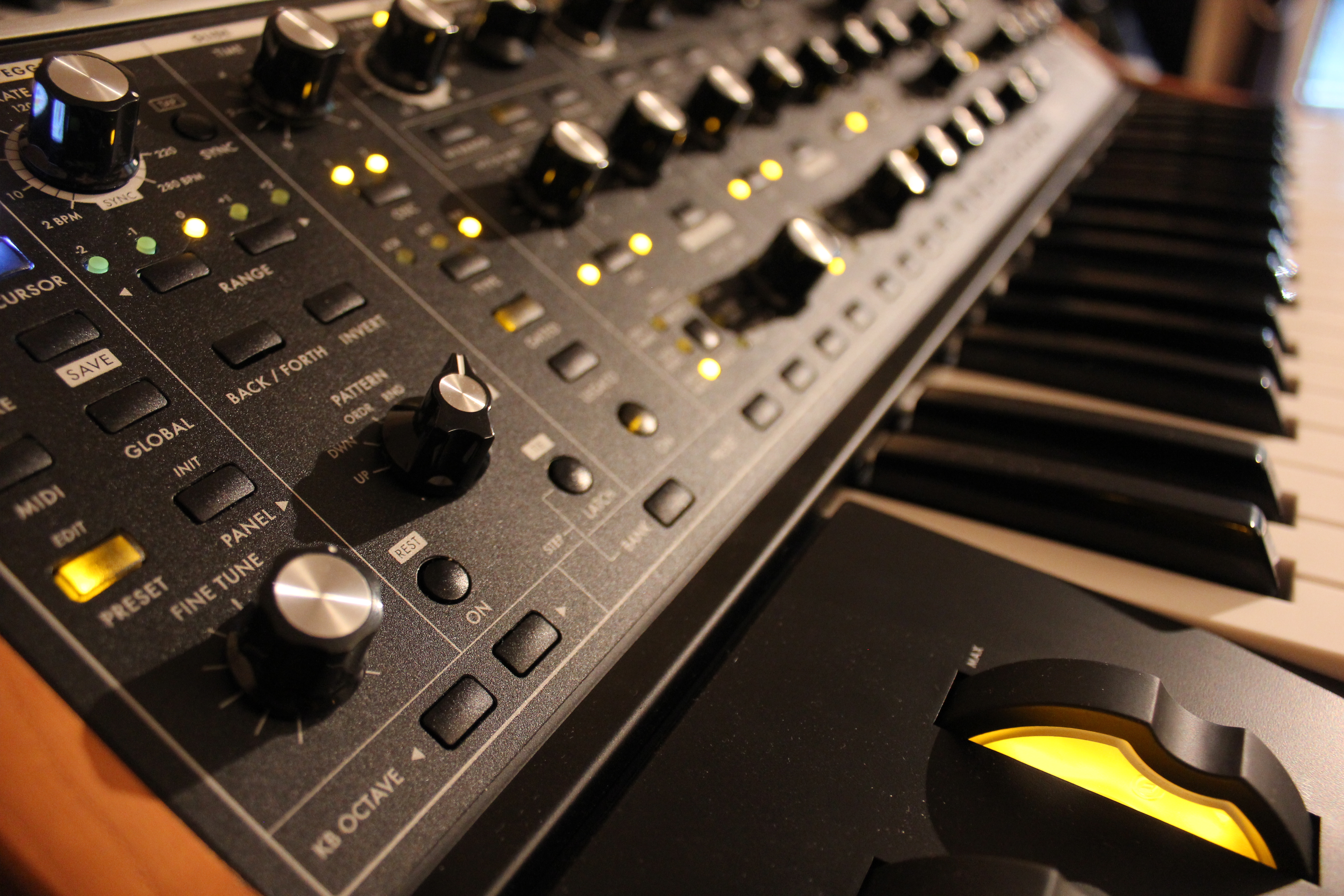 Moog Sub 37