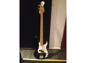 Fender Classic '50s Precision Bass Lacquer - Black