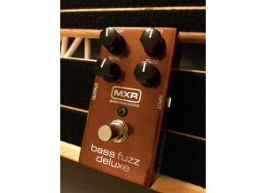 MXR M84 Bass Fuzz Deluxe (16810)