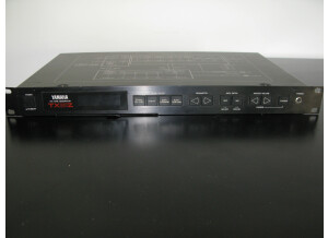 Yamaha TX81Z (24749)