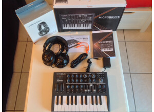 Arturia MicroBrute (87343)