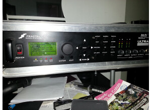 Fractal Audio Systems Axe-Fx Ultra (27600)