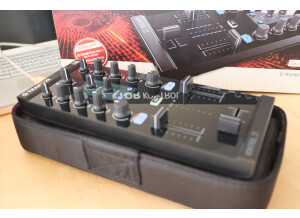Native Instruments Traktor Kontrol Z1 (27520)
