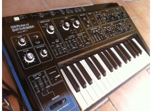 Roland SH-1 (88643)