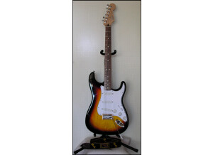 Fender Classic '70s Stratocaster - 3-Color Sunburst Rosewood