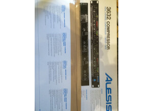 Alesis 3632 Compressor (25638)
