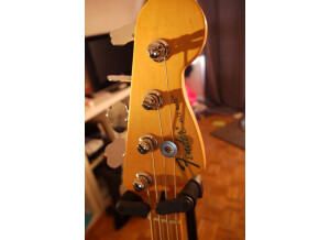 Fender Standard Jazz Bass - Brown Sunburst Rosewood