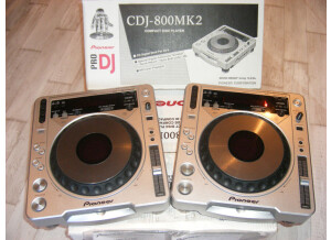 Pioneer CDJ 800 MK2