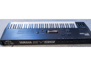 Yamaha SY99 (33748)