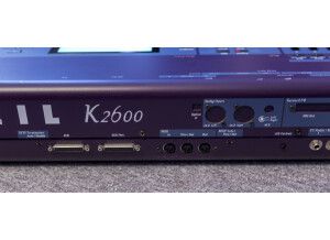 Kurzweil K2600 - 76 Keys (19982)