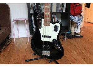 Fender Deluxe Jaguar Bass - Black Rosewood