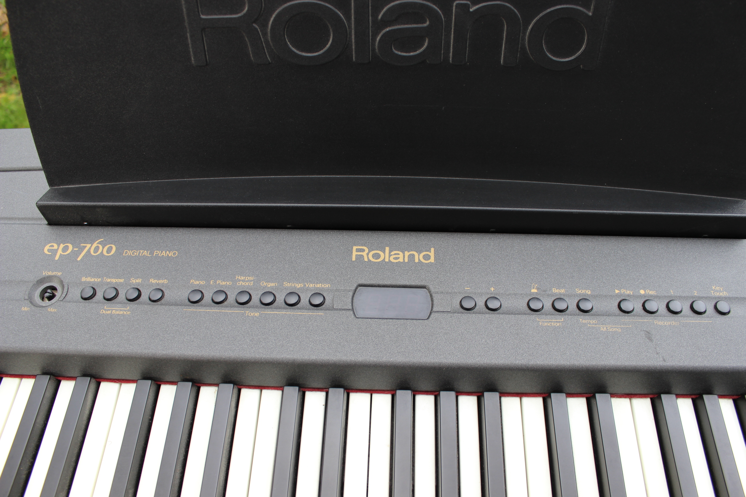 roland ep 760