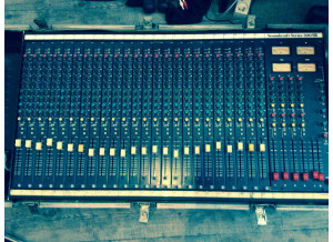 Soundcraft Series 200 SR