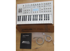 Access Music Virus TI2 Polar (34073)