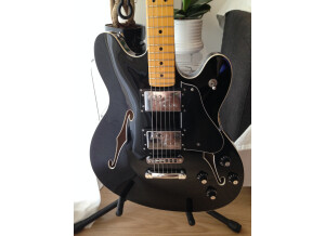 Fender Modern Player Starcaster - Black