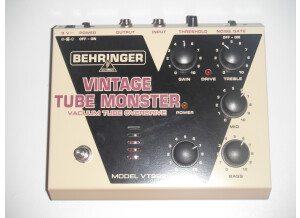 Behringer Vintage Tube Monster VT999 (15775)