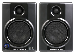 M-Audio AV 40 (31182)