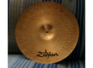 Zildjian K Dark Medium Ride 22" (37891)