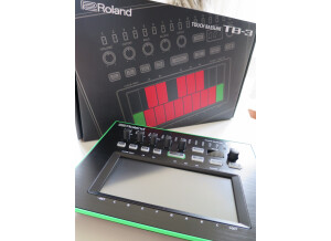 Roland TB-3 (32981)
