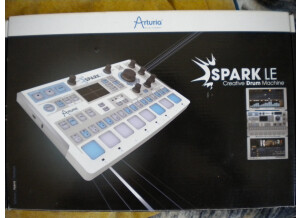 Arturia SparkLE Creative Drum Machine (52520)