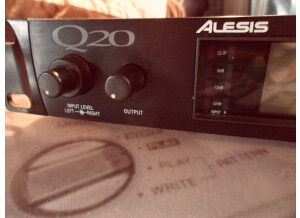 Alesis Q 20 (27462)