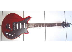 Brian May Guitars red one (11241)