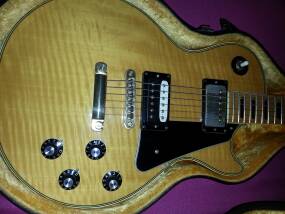 Aria Pro II Les Paul Custom