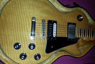 Aria Pro II Les Paul Custom