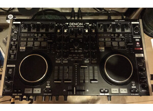 Denon DJ DN-MC6000 (31548)
