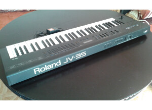 Roland JV-35 (91322)