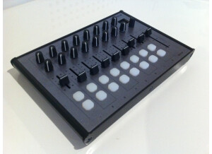 Livid Instruments Alias 8 (25626)