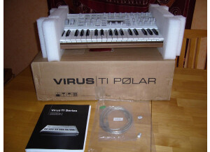 Access Music Virus TI2 Polar (60493)