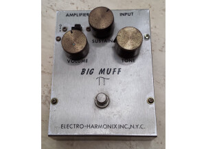 Electro-Harmonix Big Muff Pi "Triangle Knobs" (52993)