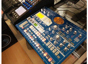 Korg ElecTribe EMX1 (23924)