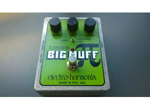 Electro-Harmonix Bass Big Muff Pi (85019)