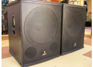 Behringer B 1800 X Pro