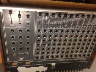 Peavey 1200 Stereo Mixing System