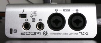 Zoom TAC-2 Zoom TAC-2