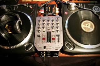 Numark TT1625