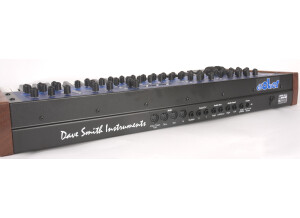 Dave Smith Instruments Evolver Façade Arrière