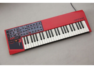 Clavia Nord Lead 1 (13435)