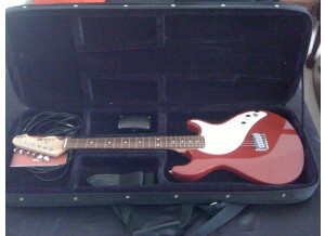 Line 6 Variax 300 - Red (8573)