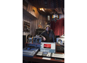 Alan Parsons in studio vertical Please Credit Josh Hulstein Photographer