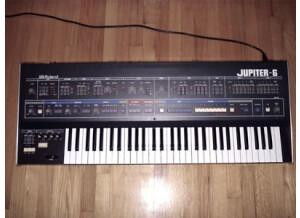 Roland Jupiter-6 (35970)