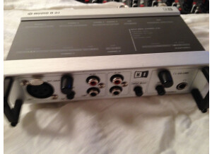 Native Instruments Audio 8 DJ (42196)