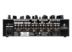 Behringer DJX700 Façade Arrière