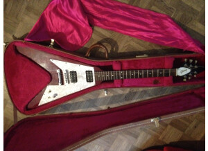 Gibson Flying V Faded - Worn Cherry (11792)
