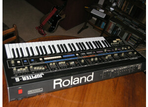 Roland Jupiter-6 (99506)