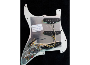 Fender diamond