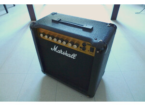 Marshall MG15DFX (33935)